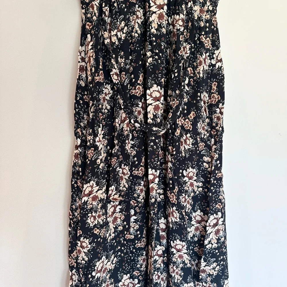 Aura Black Floral Midi Dress - Picture 3 of 5